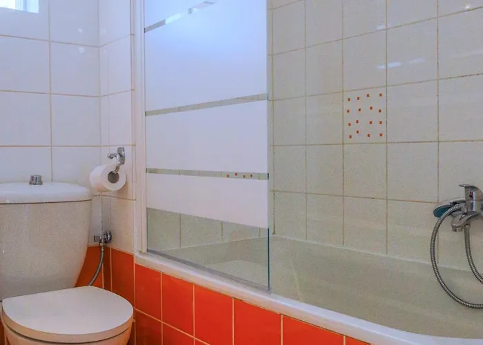 The Perfect 2 アパート